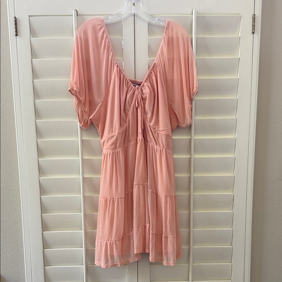 Tinsel Dresses & Skirts - Tinsel Blush Pink Dress with Front Tie